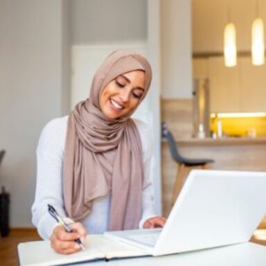 Profile photo of sarah rafi